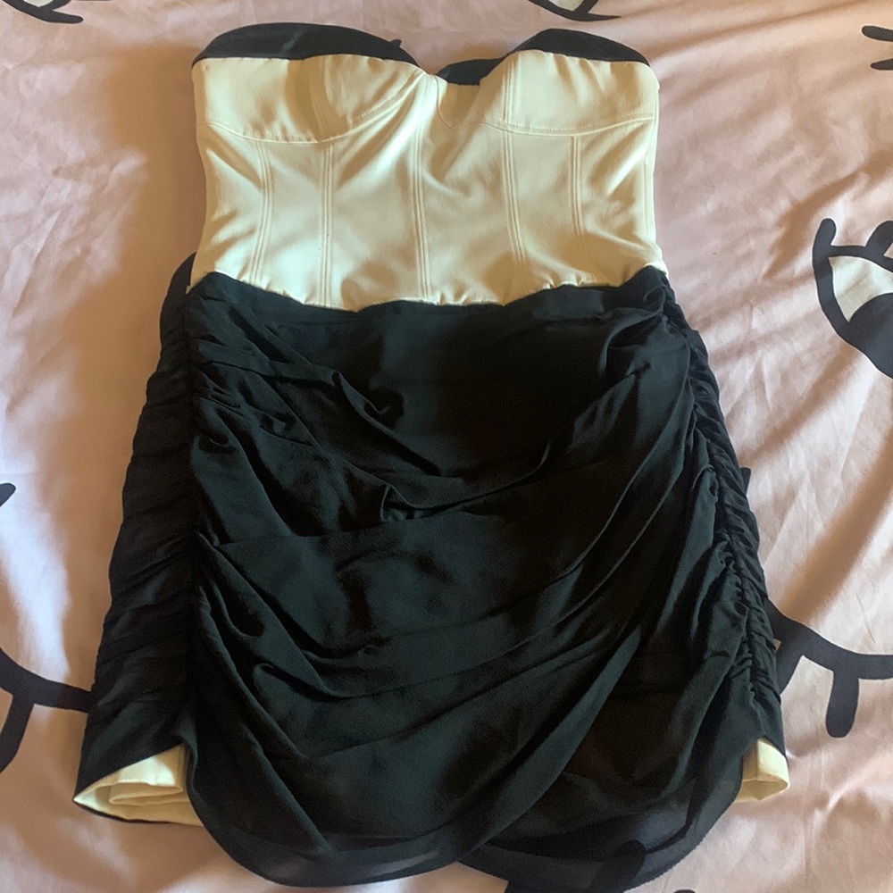 Bebe tube top dress 🖤